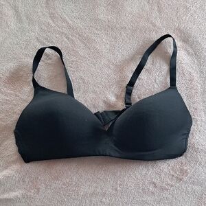 Serra Classic Black Bra
